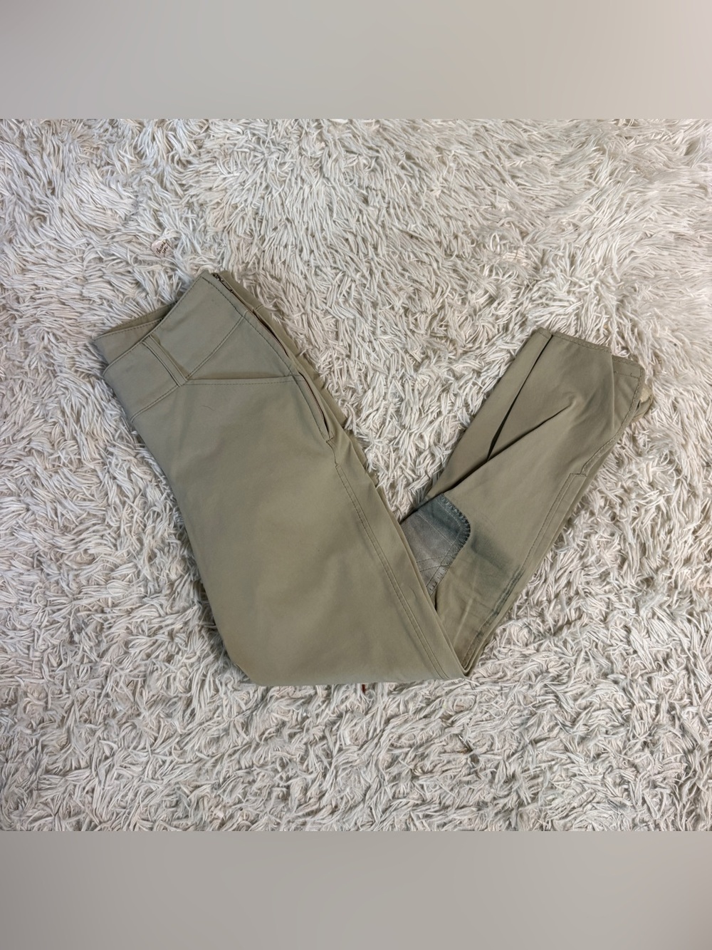 Women’s Size 24R Tan Pikeur Knee Patch Horseback Riding Breeches. Staining.